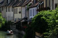 8 best countries for expats seeking mild, springlike weather throughout the year