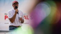 Libertarian candidate Rick Stewart speaks at the 2026 Des Moines Register Soapbox