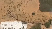 Hundreds detained as migrants try to cross into Spain