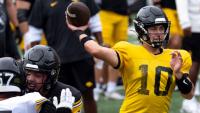 How good was Iowa's Jeremy Hecklinski on Saturday? Let's take a closer look.