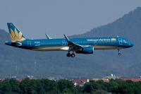 Vietnam Airlines flight returns to Munich after overshooting runway during take-off