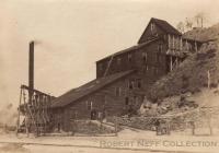 Life at American gold mines in northern Korea : Pulling teeth