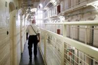 Deportation of foreign nationals in Scotland's overcrowed prisons must be 'urgently explored' amid rise