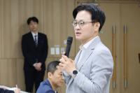 Korea's Trade Minister Makes Unplanned U.S. Trip After Top Negotiator Ousted
