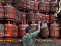 Government sets LPG production targets for refiners; Reliance gets largest quota