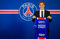 Transfer news: PSG signs Mika Godts, the Belgian winger from Ajax, until 2031
