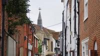 The often overlooked town an hour from London that's amazing for food and shopping