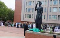 Qaid-e-Azam statue installed at Pakistan Embassy in US capital