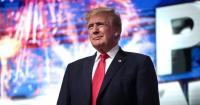 Trump wins legal battle to maintain tariffs on cheap imports