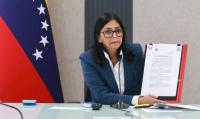T&T, Venezuela forge new energy agreements