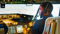 How Much Do American Pilots Make Compared To European Pilots In 2026?