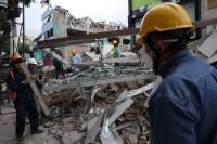 Search teams comb rubble in Colombia nearly a week after quake as aid effort expands