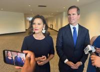Kentucky Democrats look to midterm elections, governor’s race during annual statewide dinner