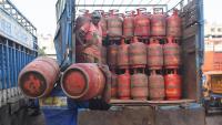 Govt sets LPG production targets for refiners amid Middle East conflict