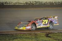 “Nobody Likes A Thief”- Dirt Racing Icon Makes Desperate $1000 Public Plea For Stolen Race Car