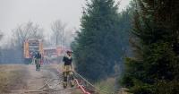 Changing winds in the southeast of Belgium hinder efforts to extinguish the large fire in Hautes Fagnes