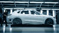 A brand-new factory in Hungary rolled its 50,000th electric SUV off the line in just nine months, and the all-or-nothing platform bet that makes this the fastest new-plant ramp-up in BMW Group’s history