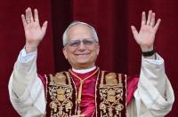Pope renews call to end violence in West Bank, calls for 2-state solution