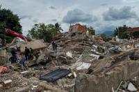 Colombia focuses on recovering bodies from rubble with no hope of finding survivors