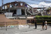 Colombia’s earthquake body recovery!