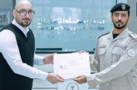 Sharjah Police honors Arab resident for reporting suspicious activity