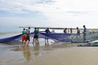 Aceh’s community fishers struggle to preserve tradition amid blooms of plastic pollution