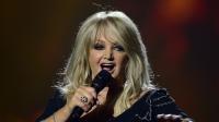 Family and fans gather for Bonnie Tyler's funeral as singer comes home