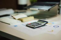 How Texans Can Lower Their Electric And Insurance Costs
