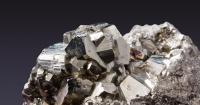 Scientists Melt Diamond at Extreme Pressure to Find Strange Secret That Could Boost Nuclear Fusion