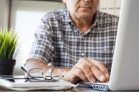 Armenia lifts 65-year-old age cap for public sector jobs
