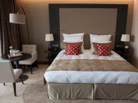 Swiss hotel sector saw small rise in overnight stays in July