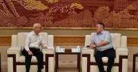 Hong Kong's Environment Secretary Visits Shanghai to Promote Green Energy and Low-Carbon Initiatives