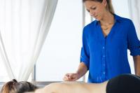 Local acupuncturist bets on habit-building over quick fixes with new wellness programs