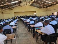 Govt urged to probe poor performance in public schools