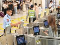 Locals can use Home Return Permit both ways at all 3 Macau-mainland joint checkpoints