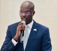Go digital, leave cash economy, says Central Bank Governor