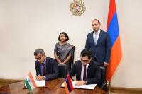 Minister of High-Tech Industry of Armenia receives a delegation from the Indian Ministry of Defense.