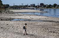 Germany's low rivers threaten construction supplies
