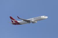 Qantas just dropped its biggest domestic sale of the year with cheap flights from Melbourne to destinations across Australia