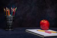 Bookstore hosts ‘Educator’ night