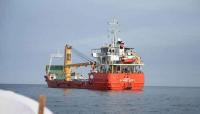 Shipping slows through Hormuz after tanker attacks, data shows