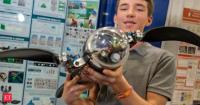 This 16-year-old Canadian student built an autonomous AI-powered robot turtle that can detect tiny microplastics in water