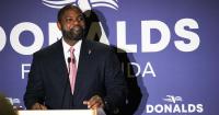 GOP governor hopeful stops in Sarasota