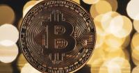 Bitcoin rises 3%, outperforming S&P 500’s 1% decline
