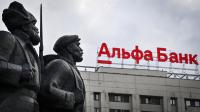 Russians Are Pulling Billions From Banks As Fears Grow That Putin Could Seize Deposits to Fund The War