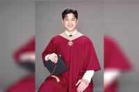 Aljon Mendoza dedicates college degree to his parents