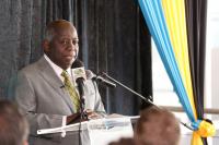 Prime Minister Davis Explains the Reality of the Country’s Energy Infrastructure