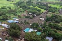 Lala leaves Hawaii communities buried in mud, communication cut off