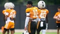 Can Tennessee defense excel without injured safety Edrees Farooq?