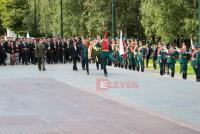 Myanmar President Pays Tribute at Tomb of the Unknown Soldier in Moscow